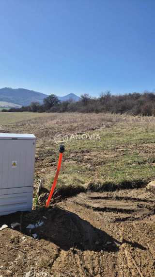 Pozemok určený na výstavbu - Podhorany