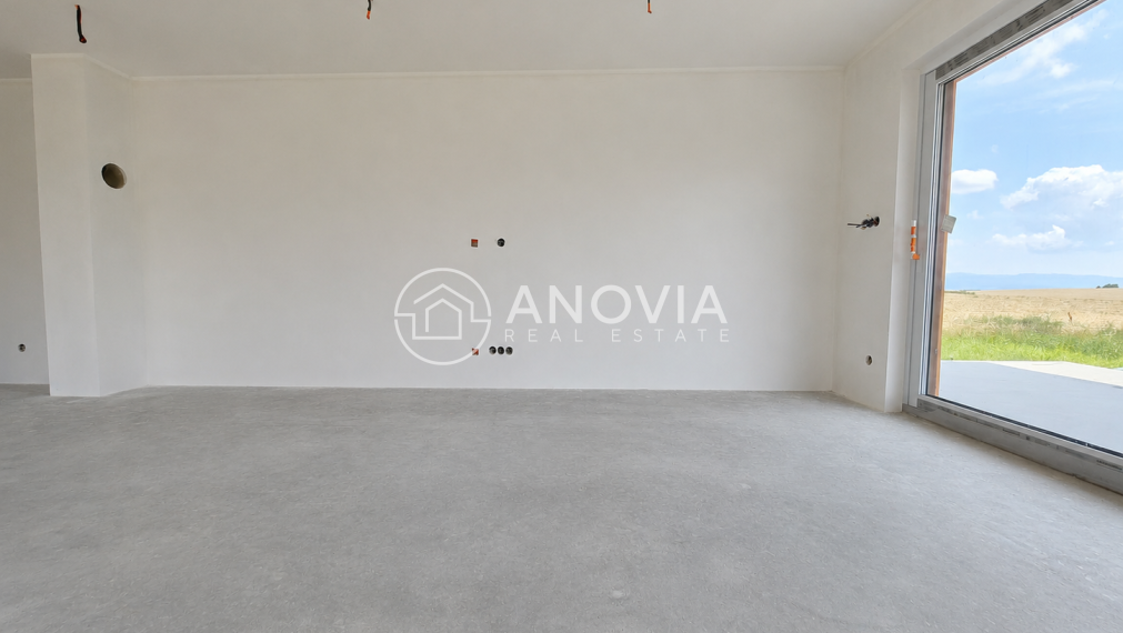 Novostavba 4-izbového bungalovu dokončeného do štandardu