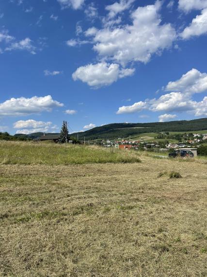 Posledný voľný pozemok na predaj - Podhorany!!!
