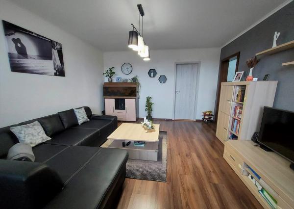 3-izbový byt, čiastočná rekonštrukcia, predaj so zariadením, na Sekčove